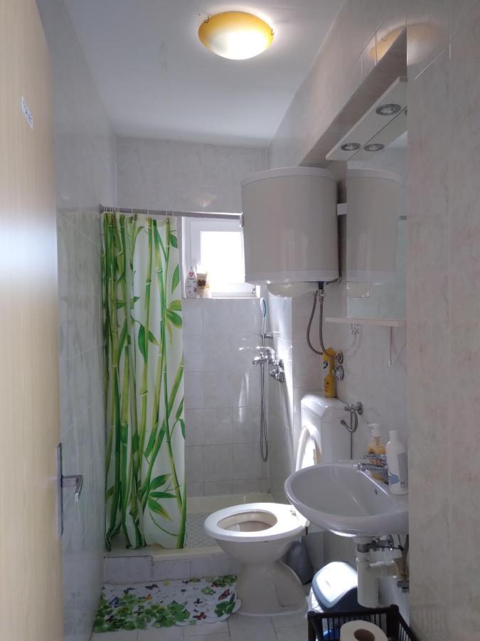Apartments "Sun-Sea" Лопар Экстерьер фото